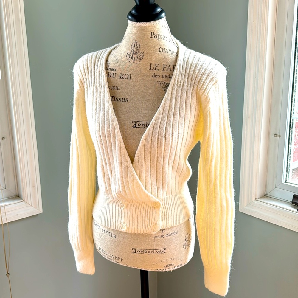 Vintage Laura Scott wrap front cardigan NWOT size 6-8